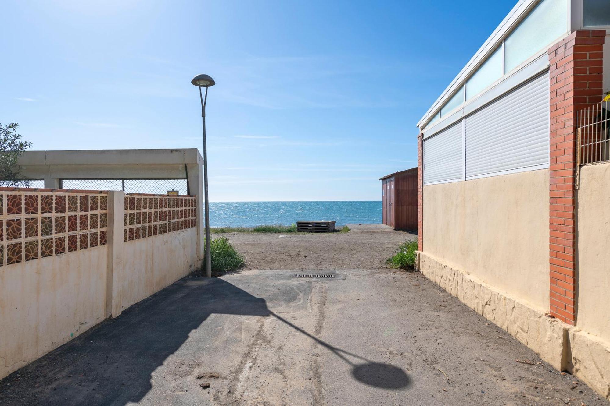 Brisamar II Primera Linea De Playa & Priv Parking Benagalbón Exterior foto